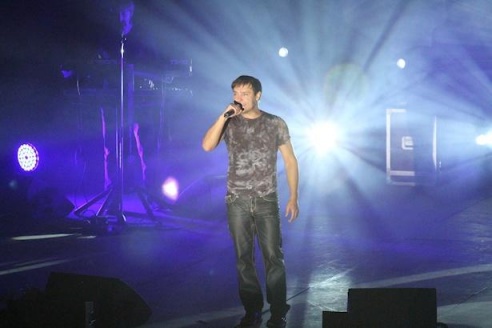 В Барановичах прошел концерт Юрия Шатунова