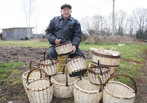 Гута: людзі шчыруюць, прырода раскашуе