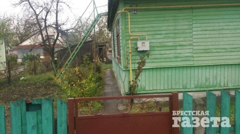 Переписка брестчанина с различными инстанциями по поводу состояния его дома превратилась в бумажное противостояние