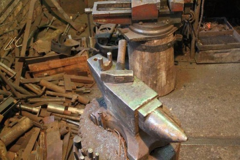 Як баранавіцкі дальнабойшчык стаў кавалём?