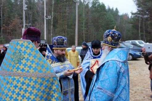 Адраджэнне святыні