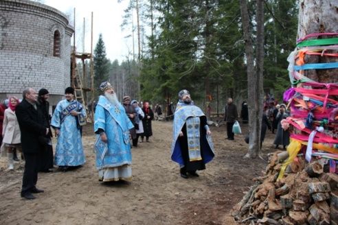 Адраджэнне святыні
