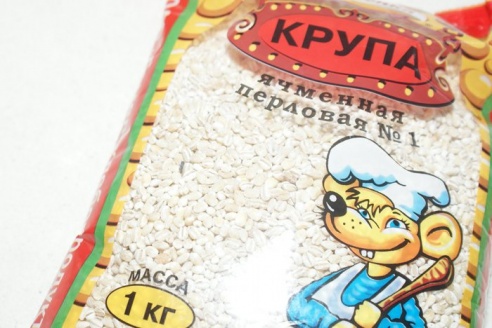 Фотофакт: житель Рогачева купил в магазине перловку с живыми муравьями