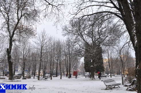 Первый снег в городе над Двиной: фоторепортаж