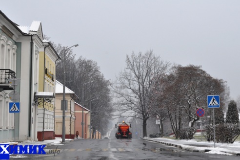 Первый снег в городе над Двиной: фоторепортаж