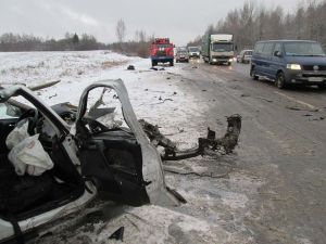 2 человека погибли, 3 в больнице