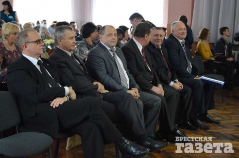 Брестский колледж связи отметил 70-летие