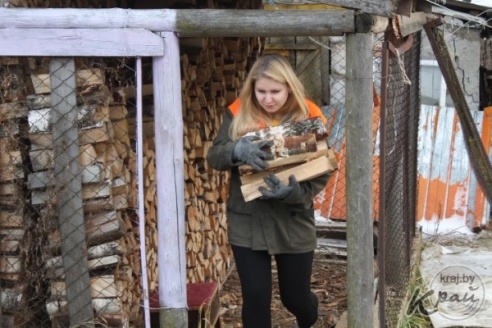 Фельдшер-акушер по распределению в Вилейском районе: Мама очень переживала, что я попала на район (ФОТО)