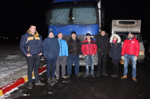 Украинскому дальнобойщику помогают уехать всем Слуцком и Солигорском