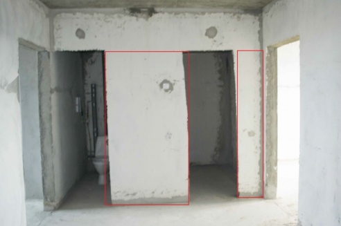 Светлогорским многодетным семьям сдали дом, в котором невозможно жить (фото)