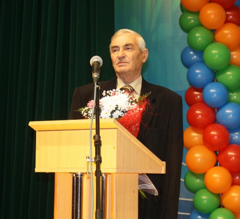 Усім калектывам, у коле сяброў (+фота)