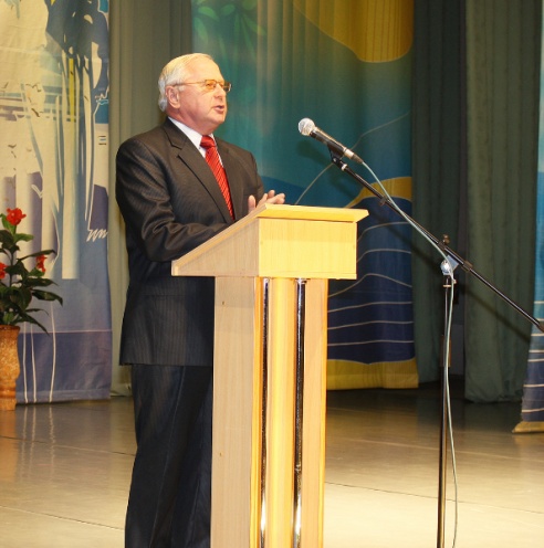 Усім калектывам, у коле сяброў (+фота)