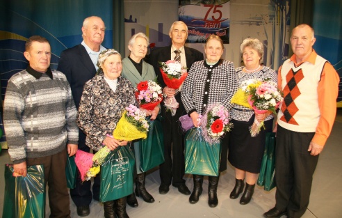 Усім калектывам, у коле сяброў (+фота)