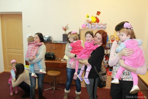 Случчане посетили Дом ребёнка