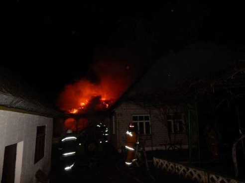 За один день на пожарах в Барановичах пострадали два человека