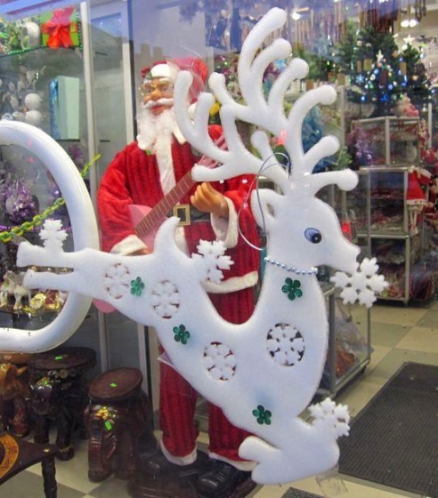 Новогодняя торговля в Барановичах