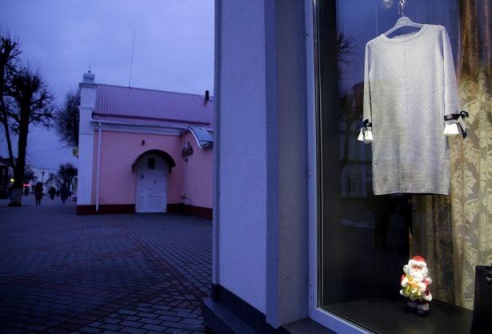 Новогодняя торговля в Барановичах