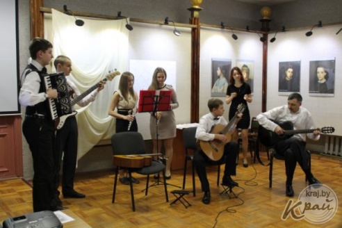 О новых фактах из жизни и творчества художника и мозаиста Никодима Силивановича рассказали в Вилейке (ФОТО)