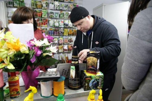 Барановичский ГРОЧС совершил рейд по местам продажи пиротехники