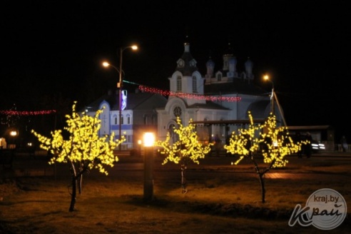ФОТОРЕПОРТАЖ: Как выглядит ночная предновогодняя Вилейка