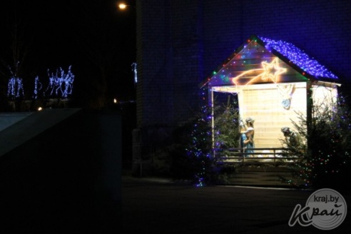 ФОТОРЕПОРТАЖ: Как выглядит ночная предновогодняя Вилейка