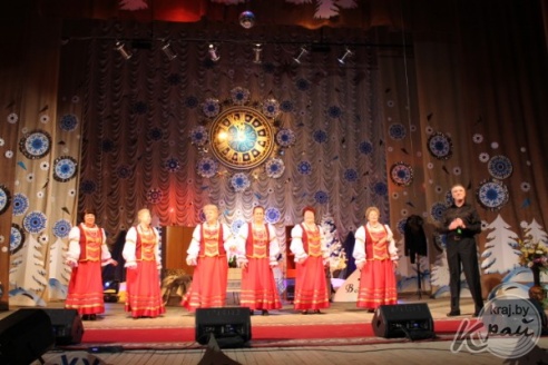 Юмористическое шоу «Ирония судьбы, или С легким паром» прошло в Вилейке с аншлагом (ФОТО)