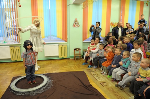 Жодинские байкеры поздравили с Новым годом детей-сирот