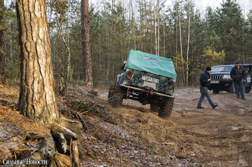 Под Речицей прошли соревнования по GPS-ориентированию «Черное Трофи» в поддержку детей-сирот (фото)