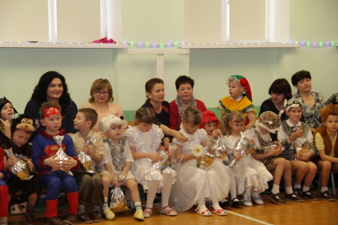 В Кобринском детском доме состоялся новогодний утренник
