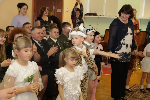 В Кобринском детском доме состоялся новогодний утренник