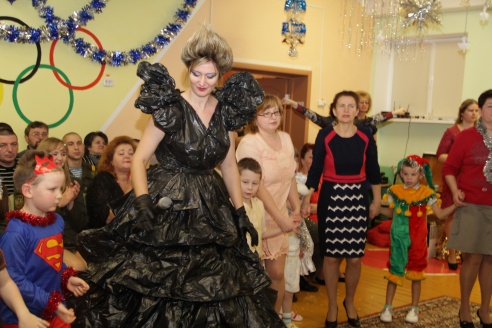 В Кобринском детском доме состоялся новогодний утренник