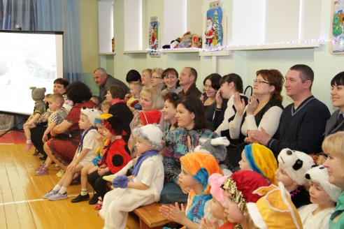 В Кобринском детском доме состоялся новогодний утренник