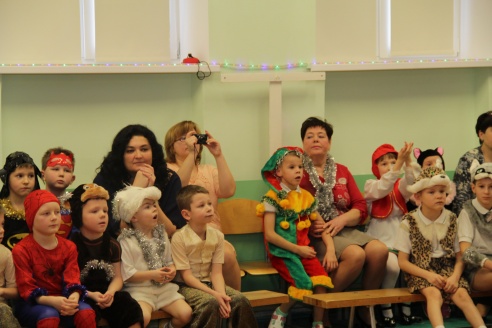 В Кобринском детском доме состоялся новогодний утренник