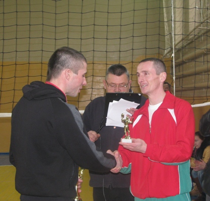 “Будаўнік” пацвердзіў клас