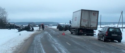 В страшном ДТП под Новогрудком погибли четыре человека ехавшие в Барановичи на курсы