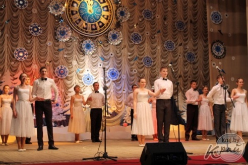 На концерте «Свет Рождества Христова» в Вилейке зажгли свечу памяти в честь протоиерея Симеона Матюха (ФОТО)