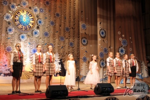 На концерте «Свет Рождества Христова» в Вилейке зажгли свечу памяти в честь протоиерея Симеона Матюха (ФОТО)