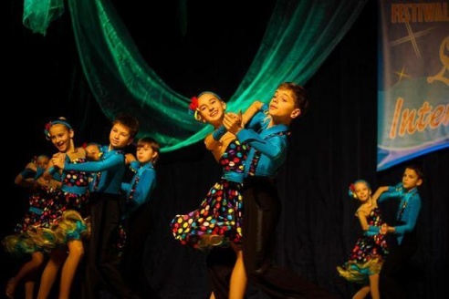 Барановичские творческие коллективы вернулись с наградами из Польши