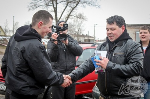 Иван Алексин из Глубокского района прошел все испытания по фигурному вождению за 1 минуту 39 секунд (ФОТО, ВИДЕО)