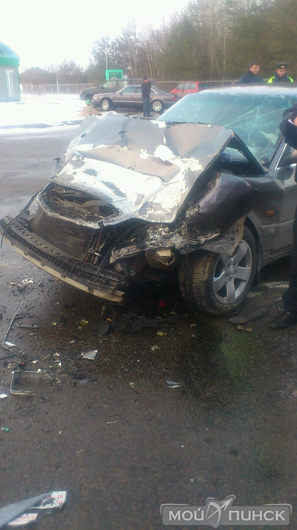 В Пинске столкнулись маршрутное такси и Audi. Имеются пострадавшие В Пинске столкнулись маршрутное такси и Audi. Имеются пострадавшие