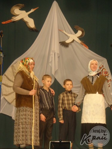 23 клуба Вилейского района соревнуются в смотре-конкурсе художественной самодеятельности (ФОТО) 23 клуба Вилейского района соревнуются в смотре-конкурсе художественной самодеятельности (ФОТО)