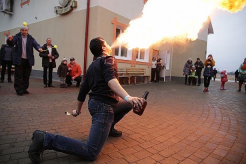 Под Барановичами прошел большой фестиваль белорусской культуры "Снежань"