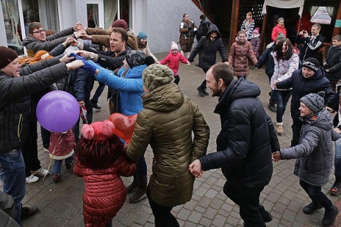 Под Барановичами прошел большой фестиваль белорусской культуры "Снежань"