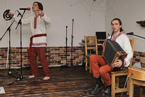 Под Барановичами прошел большой фестиваль белорусской культуры "Снежань"