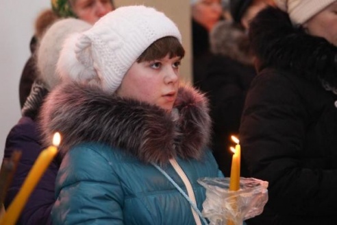 ФОТОФАКТ: В глубокском костеле Святой Троицы 2 февраля отпраздновали Громницы