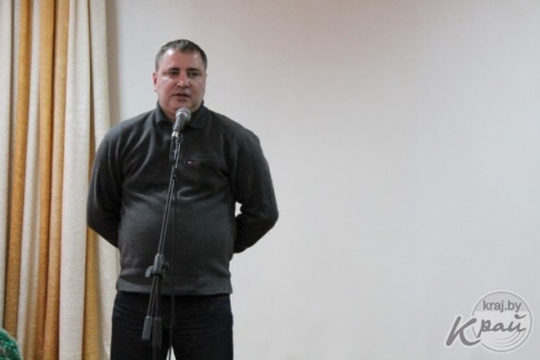 Воспитанникам Вилейской школы-интерната милиционеры подарили спортивный инвентарь (ФОТО)