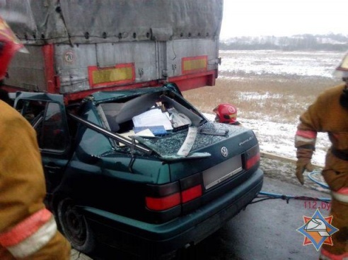 В Барановичском районе в ДТП погиб водитель «Фольксвагена», его жена и годовалый сын госпитализированы