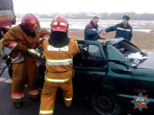 В Барановичском районе в ДТП погиб водитель «Фольксвагена», его жена и годовалый сын госпитализированы