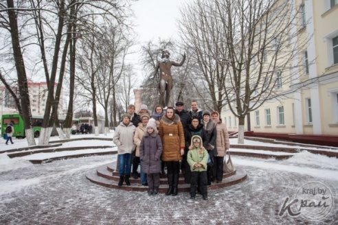 ФОТАФАКТ: Група вілейчукоў адправілася ў вандроўку ў гонар 250-годдзя Агінскага
