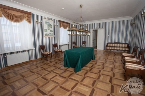 ФОТАФАКТ: Група вілейчукоў адправілася ў вандроўку ў гонар 250-годдзя Агінскага